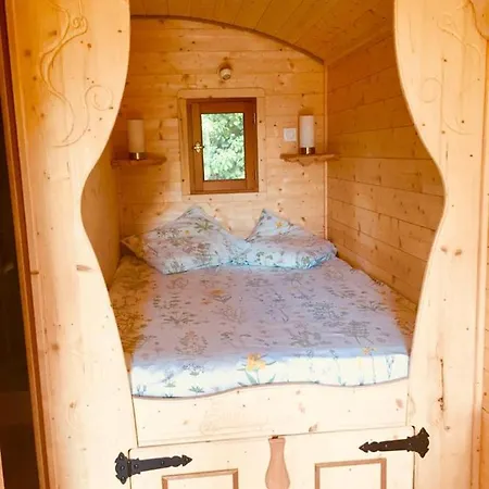 Luxuszelt Roulotte Un Temps Pour Soi Berat